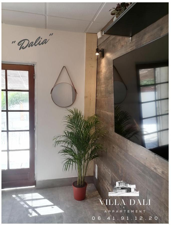 Villadali-Fr Appart Hotel Toulon Clim, Wifi, Terrasse, Cuisine Parking Gratuit Exterior photo